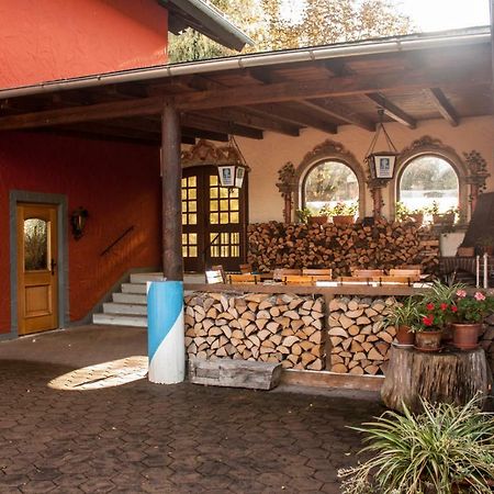 Landgasthof Zur Quelle ゼースハウプト エクステリア 写真