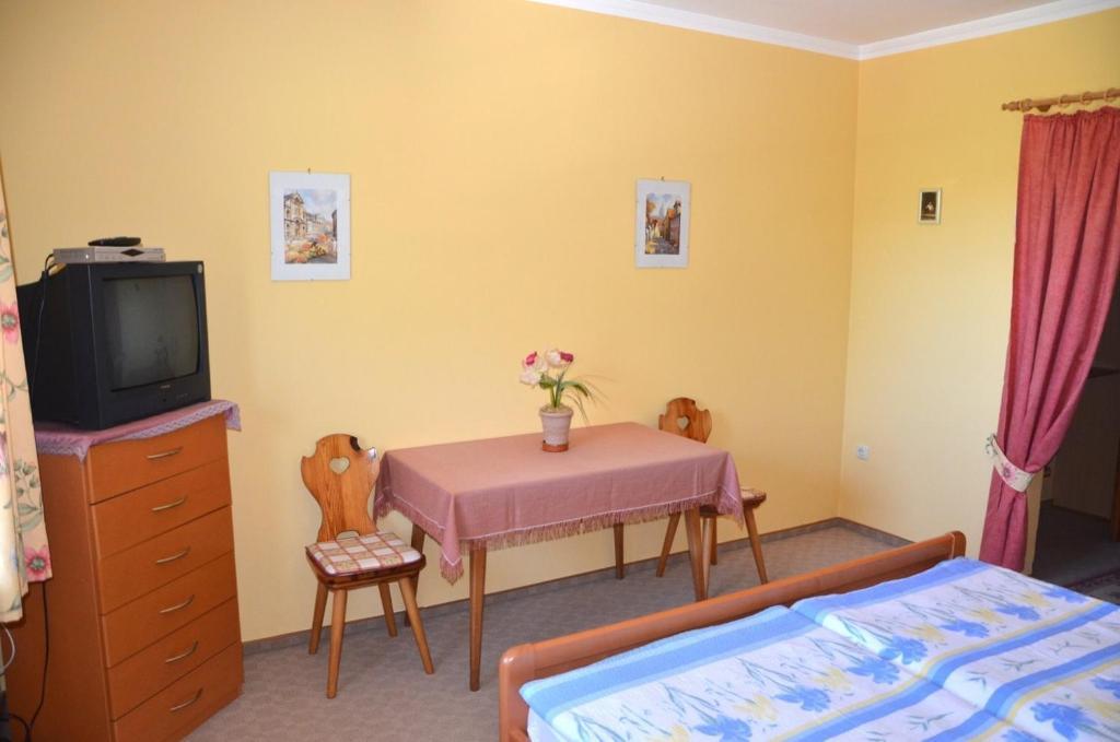 Landgasthof Zur Quelle ゼースハウプト 部屋 写真